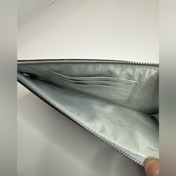 #134 Kate Spade NWT Lucy Medium L Zip Wristlet Patent Fabric Candied Flower - Picture 11 of 14